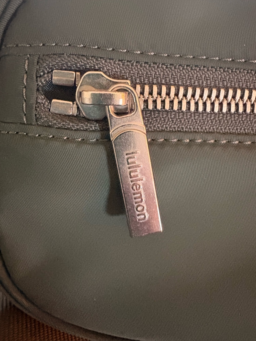 Lululemon Wunderlust Belt Bag - Picture 7 of 8